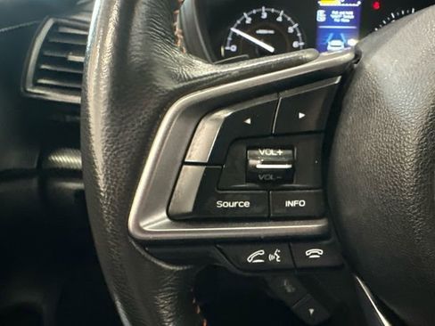 Used 2021 Subaru Crosstrek 2.0i Premium w/ Moonroof Package AWD/4WD image 19
