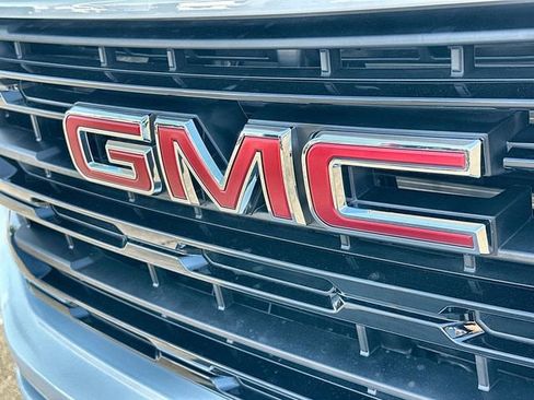 New 2026 GMC Sierra 1500 Elevation image 33