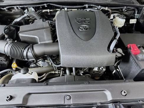 Used 2023 Toyota Tacoma SR5 image 31