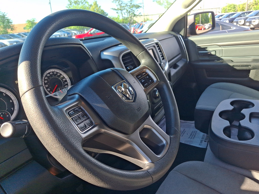 Used 2024 RAM 1500 Classic SLT AWD/4WD image 25