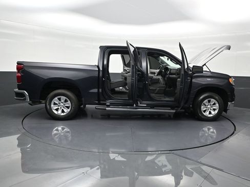 Used 2023 Chevrolet Silverado 1500 LT image 33