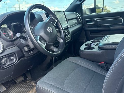 Used 2022 RAM 2500 Big Horn w/ Night Edition AWD/4WD image 10