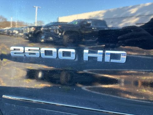 Used 2017 GMC Sierra 2500 SLE image 28