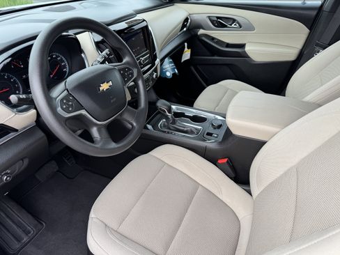 Certified 2023 Chevrolet Traverse LS w/ Safety Package image 12