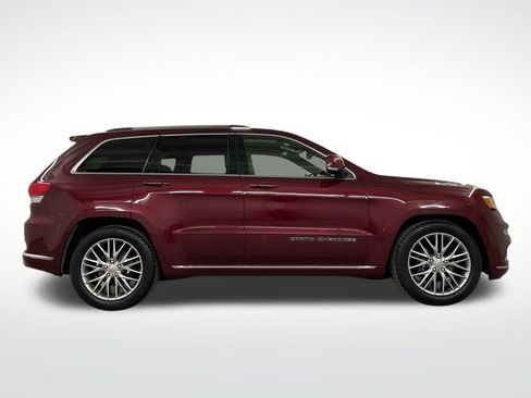 Used 2017 Jeep Grand Cherokee Summit w/ Platinum Series Group image 29
