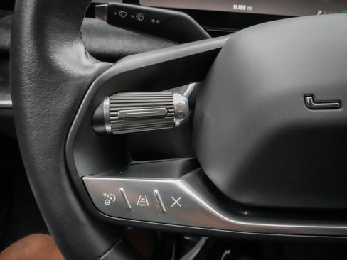 Used 2025 Lucid Air Touring AWD/4WD image 19