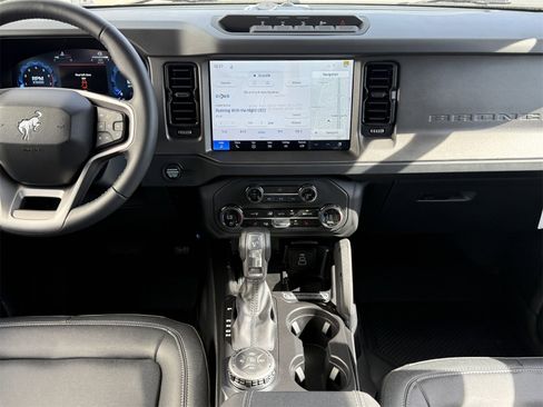 New 2026 Ford Bronco Big Bend w/ Black Diamond Package image 11