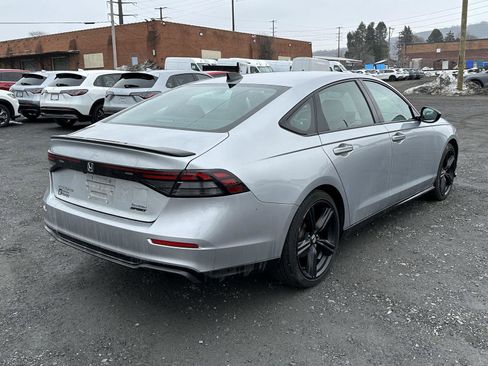 Used 2024 Honda Accord Sport image 8
