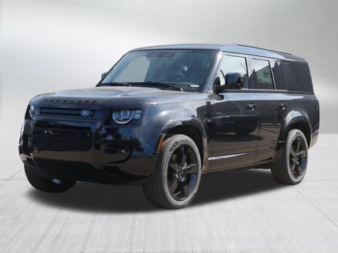 New 2026 Land Rover Defender 130 X-Dynamic SE AWD/4WD image 1