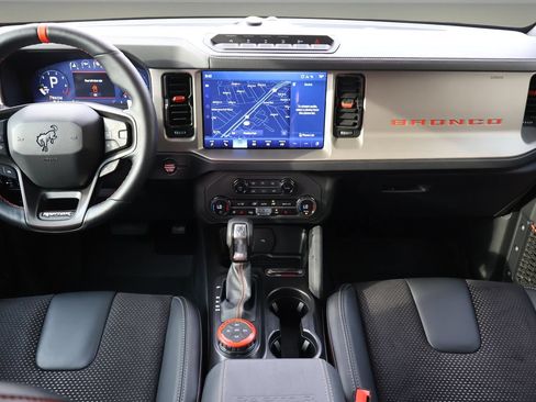 Used 2024 Ford Bronco Raptor AWD/4WD image 12