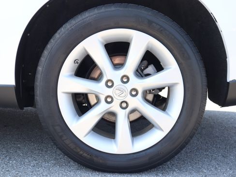 Used 2011 Lexus RX 350 2WD w/ Premium Pkg image 11