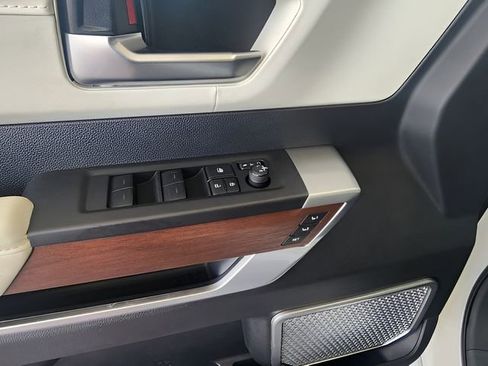 Used 2024 Toyota Sequoia Capstone image 15