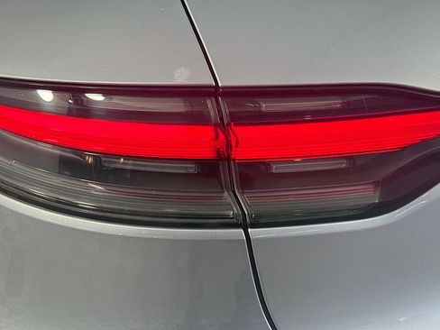 Used 2020 Porsche Macan S image 35