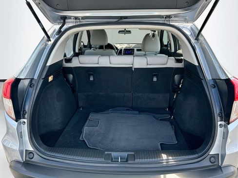 Used 2019 Honda HR-V LX image 23