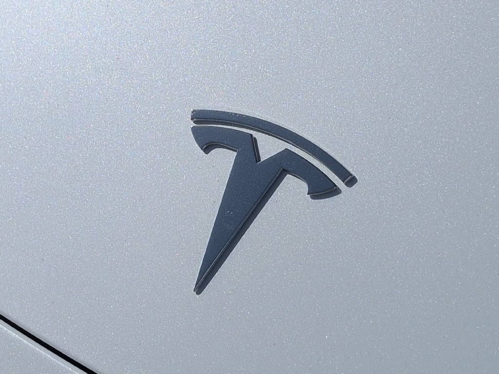 Used 2024 Tesla Model Y Long Range RWD image 15