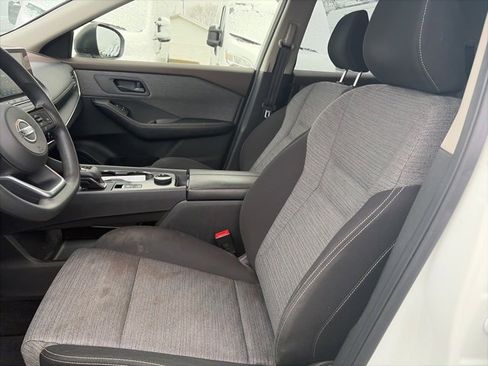 Used 2021 Nissan Rogue S image 15