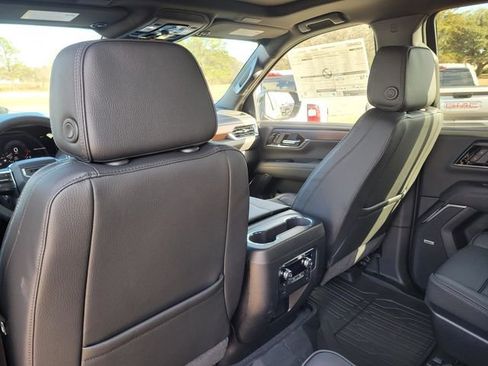 New 2026 GMC Yukon Denali image 26