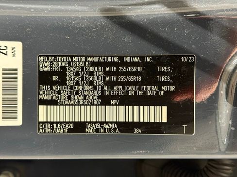 Certified 2024 Toyota Grand Highlander XLE image 31