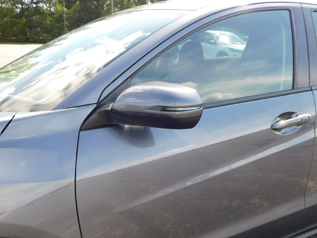 Used 2016 Honda HR-V EX image 11