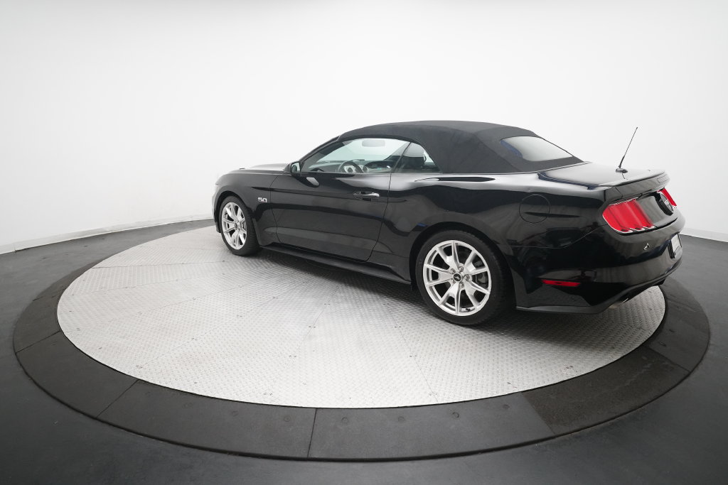Used 2015 Ford Mustang GT Premium w/ Equipment Group 401A RWD image 30