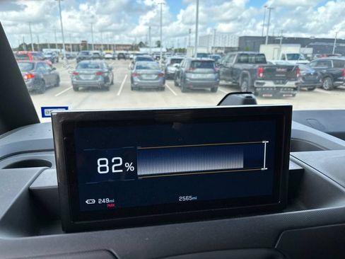 Used 2024 Chevrolet Brightdrop 600 w/ Battery Pack, Max Range AWD/4WD image 5