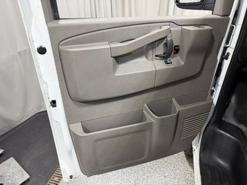Used 2019 Chevrolet Express 2500 w/ Driver Convenience Package RWD image 14