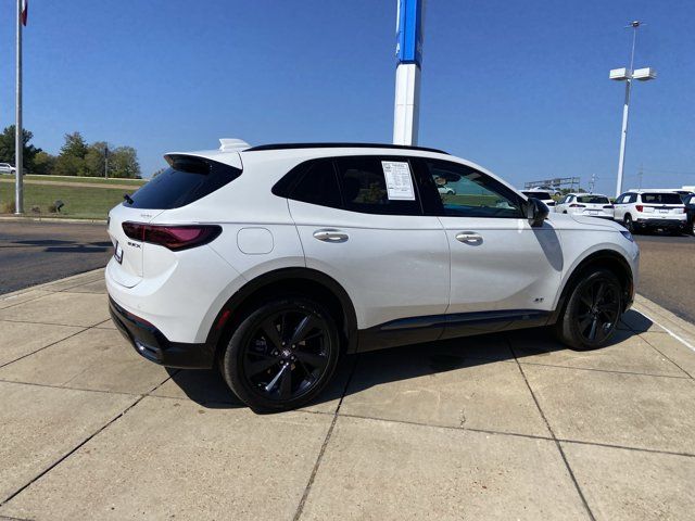 Used 2025 Buick Envision Sport Touring AWD/4WD image 15
