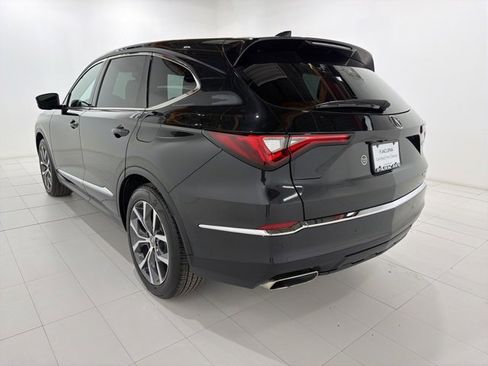 Certified 2023 Acura MDX SH-AWD w/ Technology Package image 3