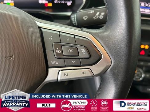 Used 2024 Volkswagen Jetta SE image 16