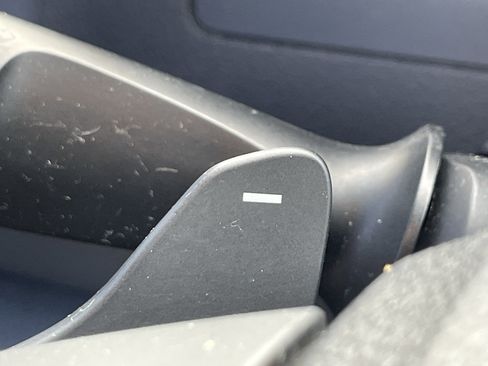 Used 2015 Toyota Camry XSE image 20