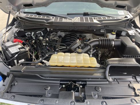 Used 2023 Ford F150 XLT AWD/4WD image 32