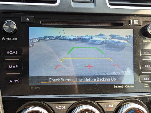 Used 2018 Subaru Forester 2.5i Touring AWD/4WD image 21