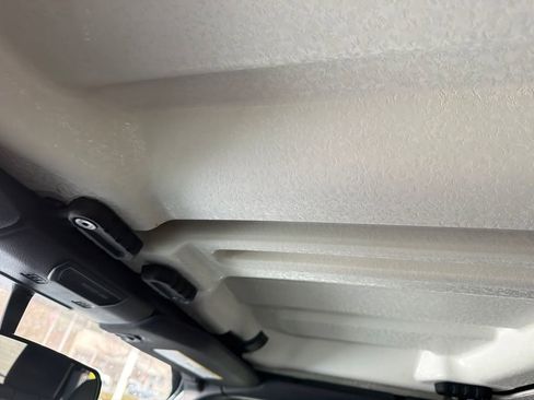 Used 2023 Jeep Wrangler Sport S image 23