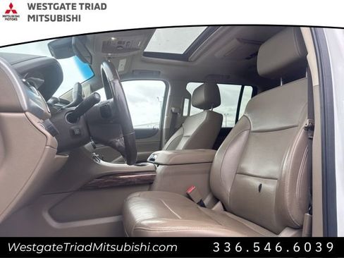 Used 2018 GMC Yukon XL SLT w/ Open Road Package image 9