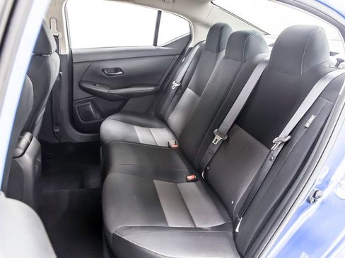 Used 2025 Nissan Sentra SV image 30