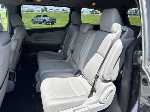 Used 2019 Honda Odyssey EX-L image 14