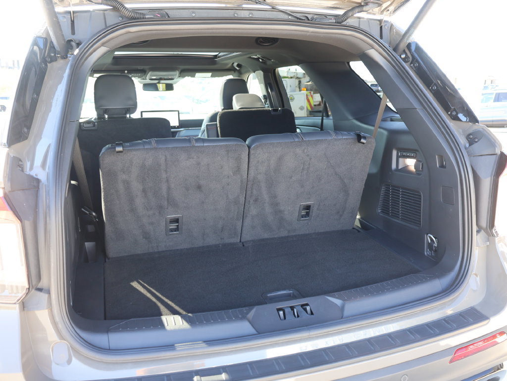 Used 2026 Ford Explorer ST w/ Sun And Sound Package AWD/4WD image 16