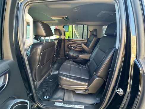 Used 2015 Chevrolet Suburban LTZ image 25