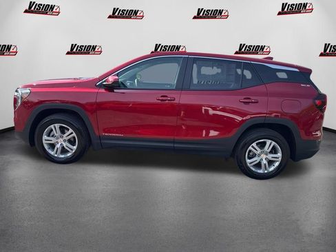 Used 2024 GMC Terrain SLE AWD/4WD image 8