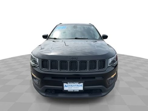 Used 2021 Jeep Compass Latitude image 3