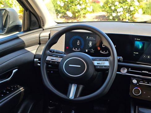 Used 2026 Hyundai Tucson SEL image 23