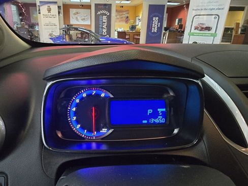Used 2015 Chevrolet Trax LS FWD image 26
