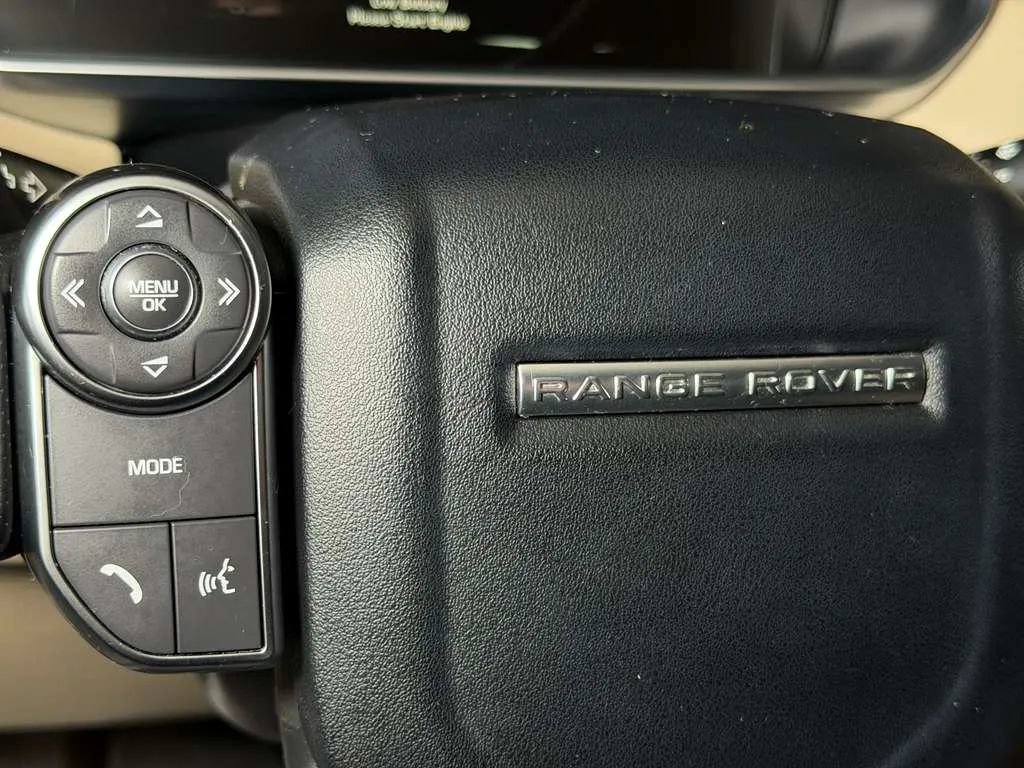 Used 2016 Land Rover Range Rover Sport Supercharged AWD/4WD image 33