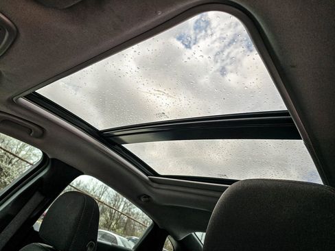 Used 2024 Chevrolet Malibu LT image 31