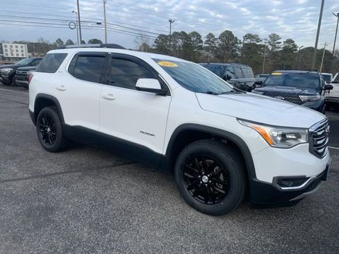 Used 2018 GMC Acadia SLT image 1