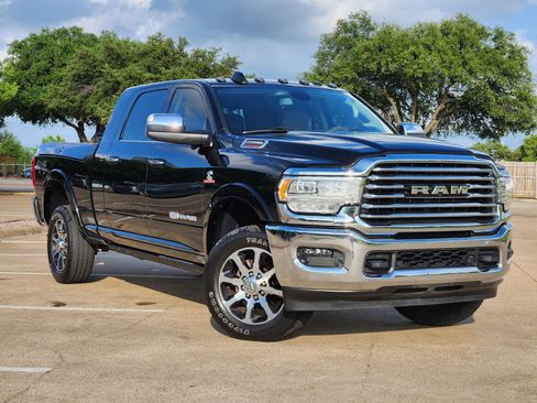 Used 2022 RAM 2500 Limited image 1