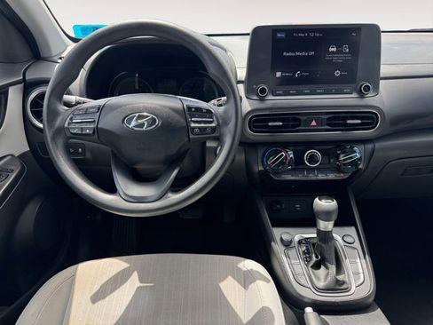 Used 2023 Hyundai Kona SEL AWD/4WD image 10