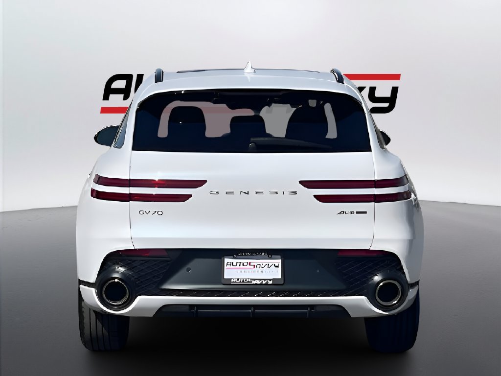 Used 2025 Genesis GV70 3.5T Sport AWD/4WD image 6