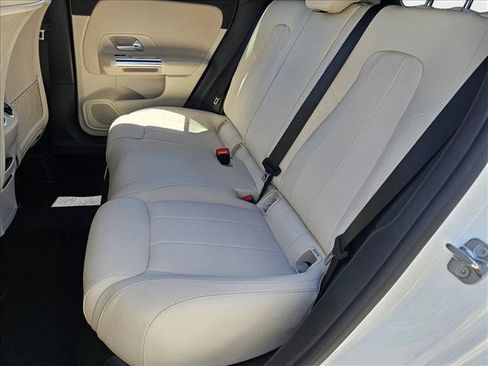 New 2026 Mercedes-Benz GLA 250 image 15