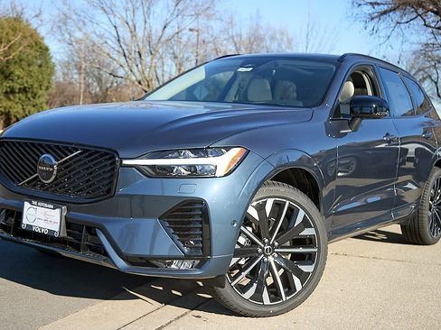 New 2026 Volvo XC60 B5 Ultra w/ Protection Package Premier image 2